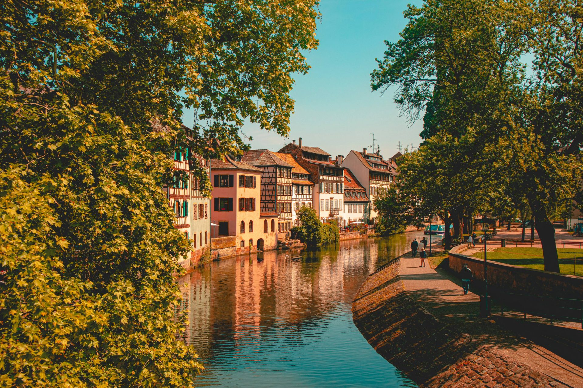 Rhine Getaway